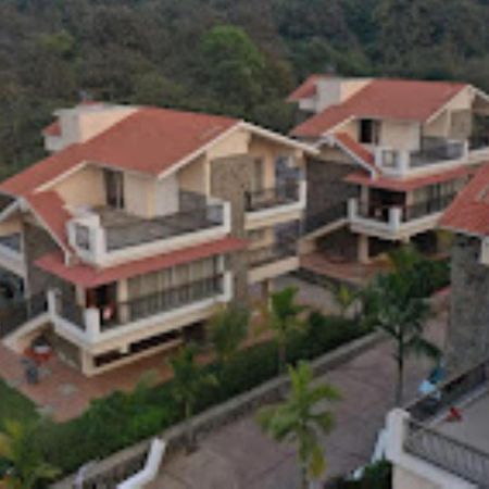 Wood Stock Acres Villa Resort Thane Exterior photo