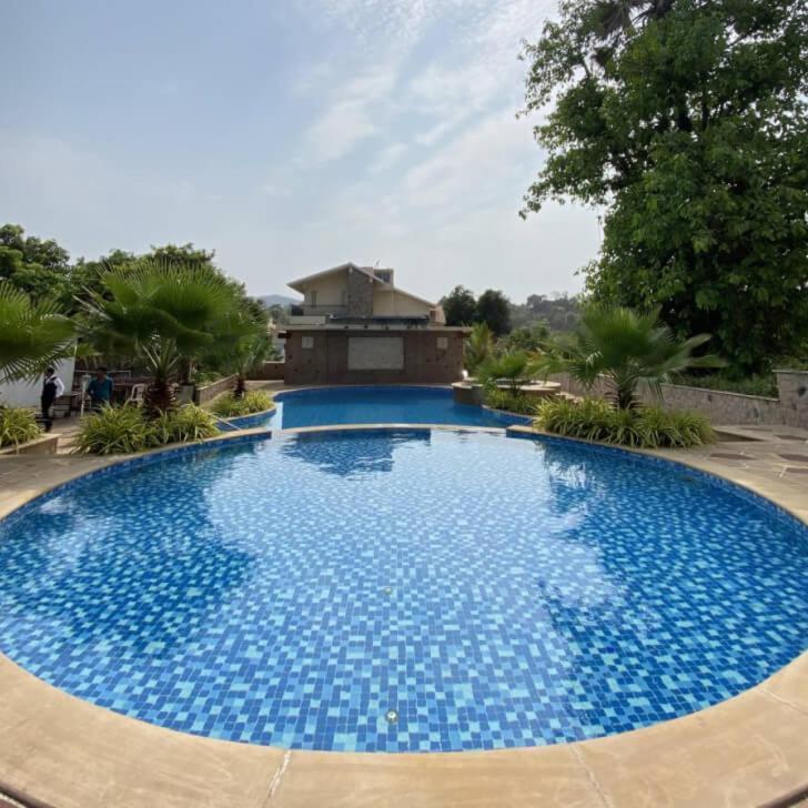Wood Stock Acres Villa Resort Thane Exterior photo